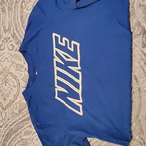 Nike T-shirt